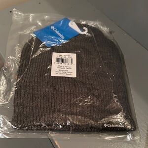 Columbia Gray Ribbed Knit Sweater